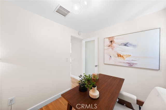 Detail Gallery Image 18 of 57 For 1690 N Crescent Heights Bld, Los Angeles,  CA 90069 - 3 Beds | 4 Baths