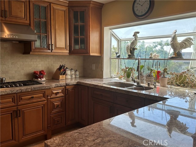 Detail Gallery Image 13 of 31 For 1140 W 22nd, Upland,  CA 91784 - 4 Beds | 3 Baths