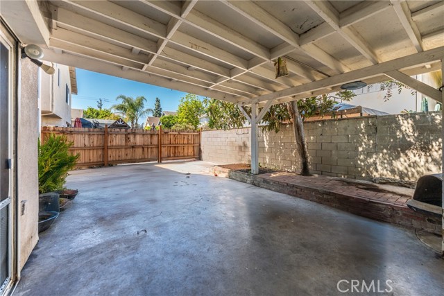 Detail Gallery Image 24 of 30 For 6043 Miles Ave, Huntington Park,  CA 90255 - 4 Beds | 3 Baths