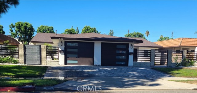 Front Image Thumbnail for CRPW25250125