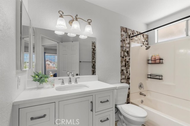 Detail Gallery Image 24 of 36 For 5049 N Varsity Ave, San Bernardino,  CA 92407 - 5 Beds | 2/1 Baths