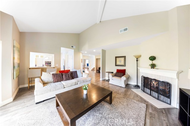 Detail Gallery Image 13 of 48 For 5075 Calypso Ct, Rancho Cucamonga,  CA 91737 - 4 Beds | 3/1 Baths