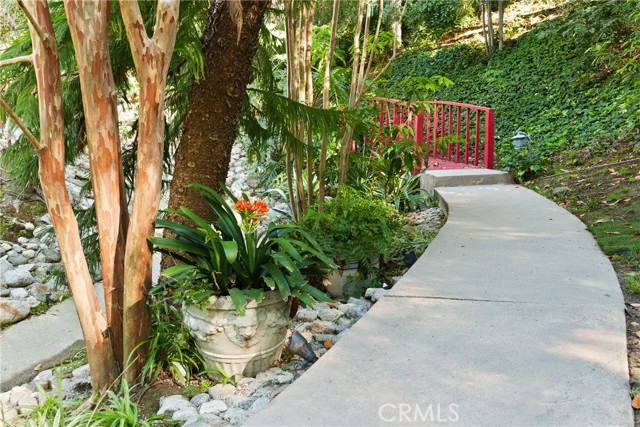 Detail Gallery Image 48 of 50 For 809 Highland Dr, La Canada Flintridge,  CA 91011 - 5 Beds | 5 Baths