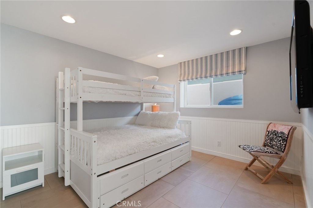 3557 Ocean Drive