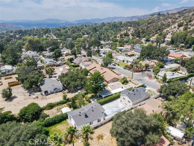 6438 Day Street, Tujunga CA: https://media.crmls.org/medias/ed14d81d-1471-4646-91c2-77d06a8daa17.jpg