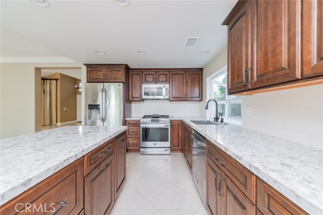 Detail Gallery Image 7 of 32 For 24772 Oxford, Laguna Niguel,  CA 92677 - 3 Beds | 2/1 Baths