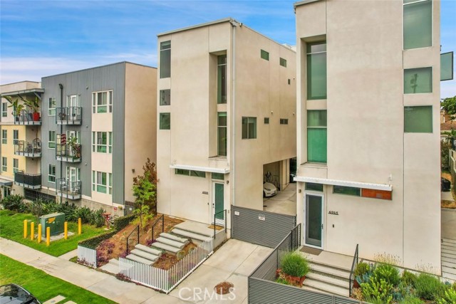 Detail Gallery Image 22 of 27 For 6919 Knowlton Place, Los Angeles,  CA 90045 - 3 Beds | 4 Baths