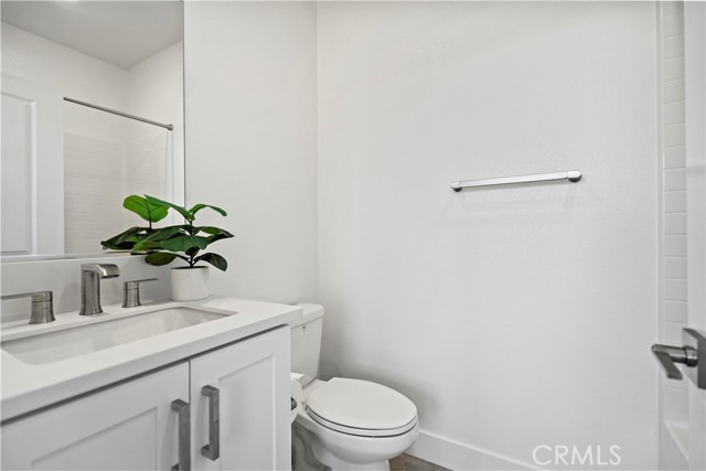 297 Lynx, Irvine CA: https://media.crmls.org/medias/ed15ec87-4c3a-48a7-942d-d9cefbaaf0e8.jpg
