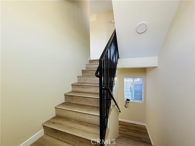 Detail Gallery Image 11 of 23 For 1002 E 33rd St #3,  Los Angeles,  CA 90011 - 2 Beds | 2 Baths