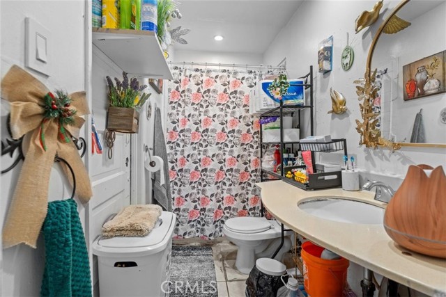 Detail Gallery Image 14 of 16 For 4415 Mettler St, Los Angeles,  CA 90011 - – Beds | – Baths