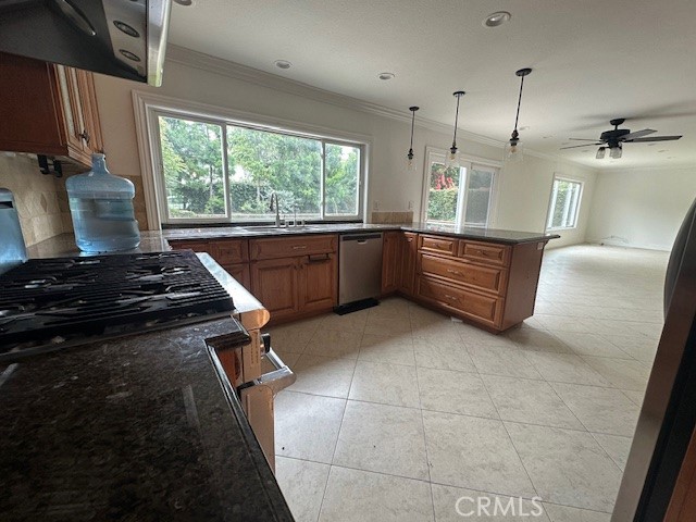 878 Prospect Place, Costa Mesa CA: https://media.crmls.org/medias/ed162a88-cc31-421d-bbb9-9b4f519b1879.jpg