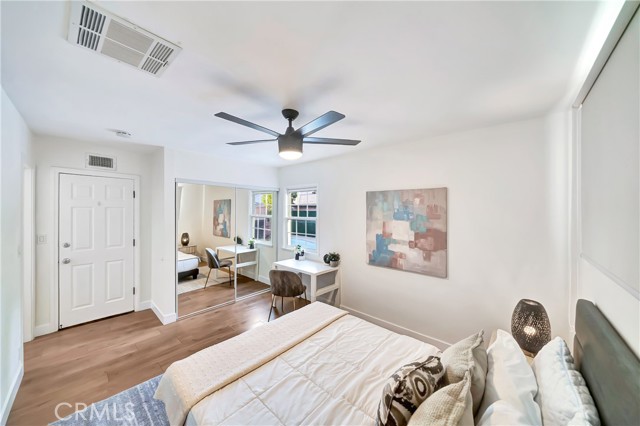 20742 Lull Street, Winnetka CA: https://media.crmls.org/medias/ed1675d0-2d7a-45f5-a3ce-1d859239b364.jpg