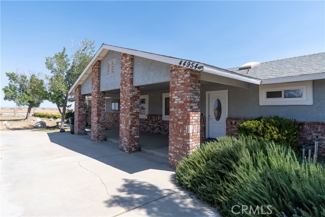 Image 2 for 44954 46Th St, Lancaster, CA 93535