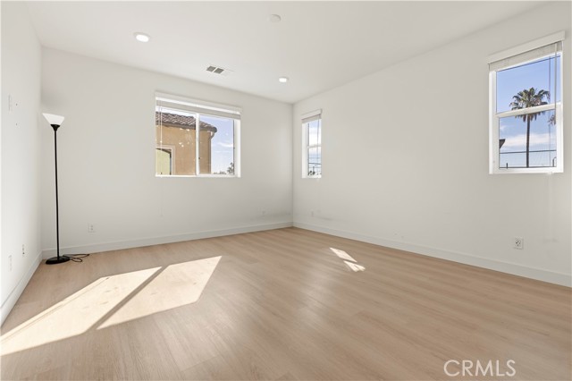 Detail Gallery Image 29 of 47 For 1544 W Plaza Del Amo, Torrance,  CA 90501 - 3 Beds | 2/1 Baths