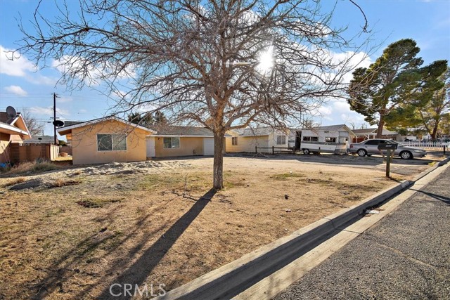 7718 Dogbane Avenue, California City, CA, 93505 7718 Dogbane Avenue, California City, CA, 93505