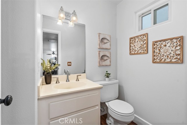 7651 Yorktown Avenue, Huntington Beach CA: https://media.crmls.org/medias/ed18b9d8-fcd3-48d6-8b27-5da23bcd7eef.jpg