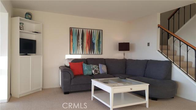 40 Blue Lagoon, Laguna Beach CA: https://media.crmls.org/medias/ed18bfaf-c1d1-4bde-b914-4a0ba35d3f8b.jpg