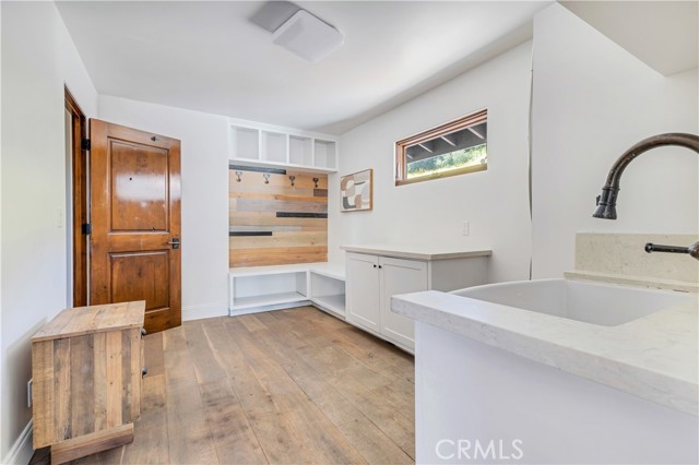 Ed190071 8250 4939 A48e D27c0f35d06e