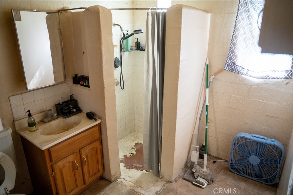 MLS #CV25080090 image #12