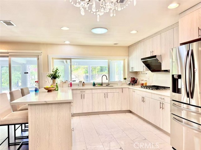 Image 6 of 23 For 21315 Pinehill Lane