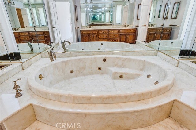 2945 Steeplechase Lane, Diamond Bar CA: https://media.crmls.org/medias/ed1bf713-e9cb-4182-bd8c-34c0584ce40e.jpg