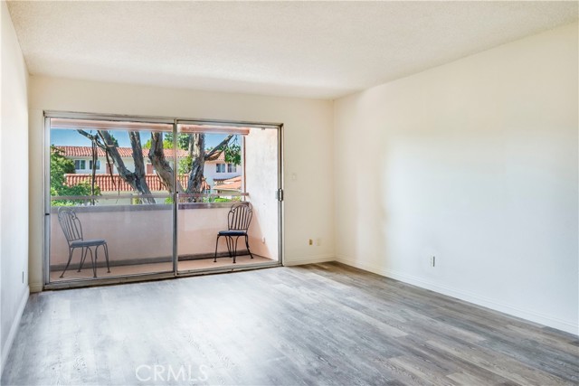 Detail Gallery Image 3 of 24 For 5937 Armaga Spring Rd #O,  Rancho Palos Verdes,  CA 90275 - 2 Beds | 2 Baths