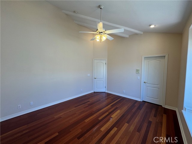 Detail Gallery Image 16 of 26 For 2118 Clark Ln a,  Redondo Beach,  CA 90278 - 4 Beds | 3/1 Baths