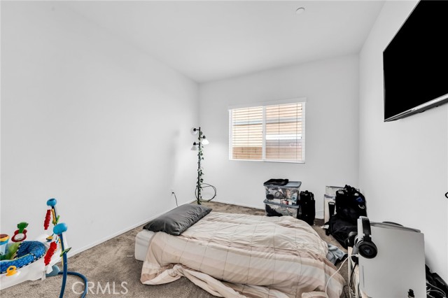 16252 Gibson Street, Victorville CA: https://media.crmls.org/medias/ed1f66e3-3ec3-44da-a8b2-defbe86d2aa9.jpg