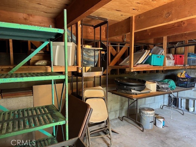 667 Pyramid, Crestline, CA 92325