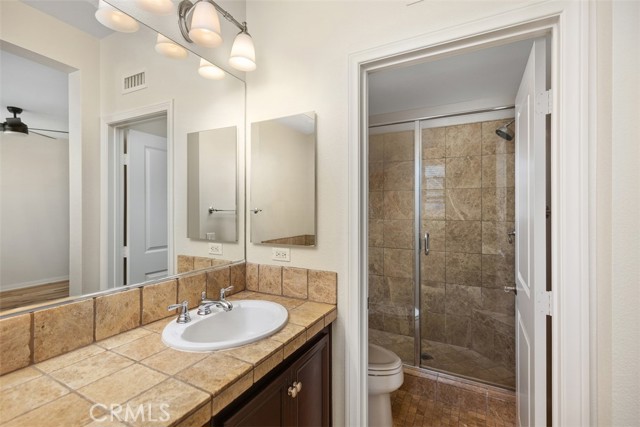 Detail Gallery Image 27 of 42 For 40 Midtown Dr, Aliso Viejo,  CA 92656 - 2 Beds | 2 Baths