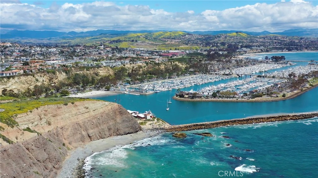 MLS #OC25247627 image #28