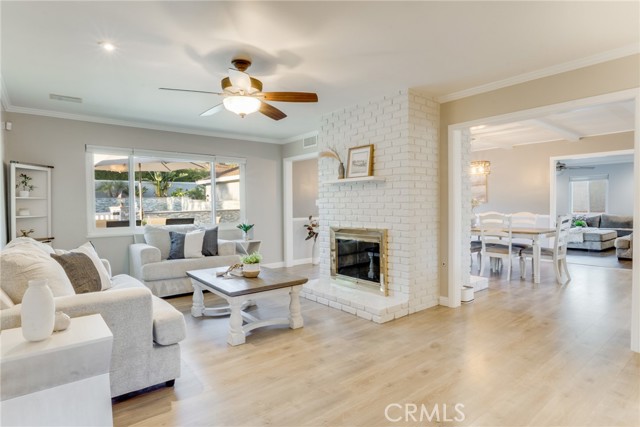 Detail Gallery Image 8 of 57 For 735 E Sierra Madre, Glendora,  CA 91741 - 4 Beds | 2 Baths