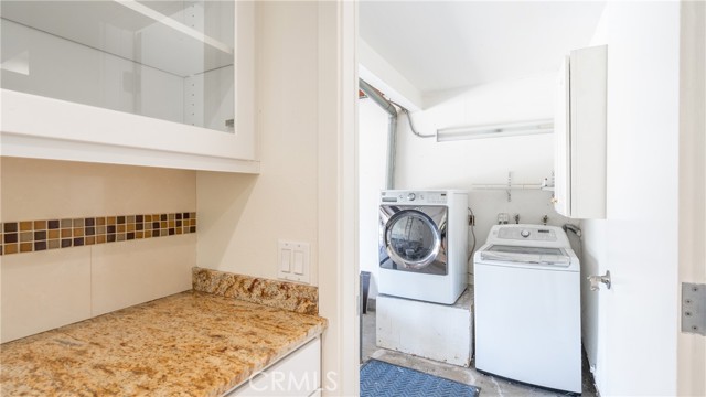 3747 Oak Glen Drive, Newbury Park CA: https://media.crmls.org/medias/ed20cee7-4e9b-4855-8c45-f2c31bdf3ad9.jpg