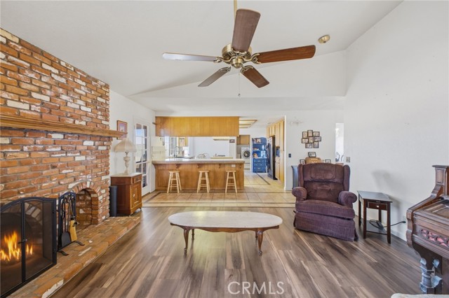 Detail Gallery Image 14 of 57 For 19992 Covell, Riverside,  CA 92508 - 3 Beds | 2/1 Baths