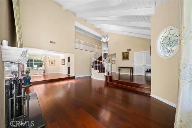 213 E Borromeo Avenue, Placentia CA: https://media.crmls.org/medias/ed2168f7-4702-4cdb-8188-a6aeae3743a3.jpg