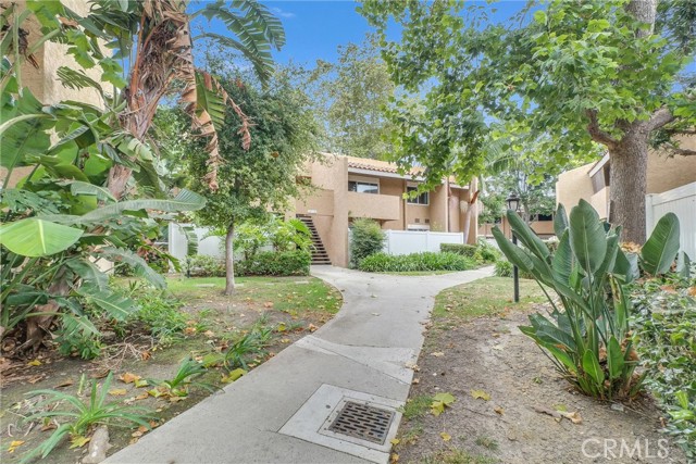 Detail Gallery Image 2 of 26 For 1001 W Macarthur Bld #116,  Santa Ana,  CA 92707 - 2 Beds | 2 Baths
