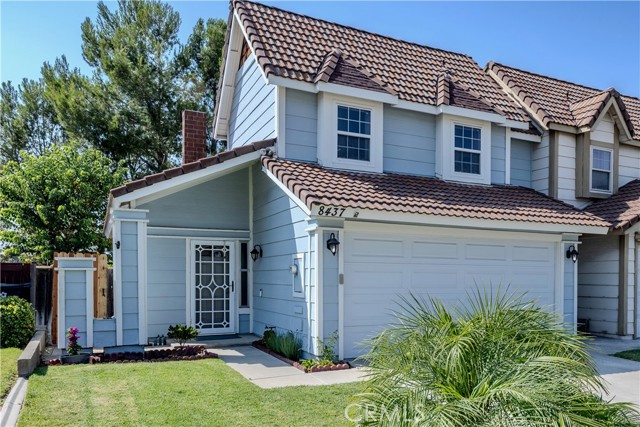 8437 E Amberwood Street, Anaheim Hills CA: https://media.crmls.org/medias/ed220e01-903d-4675-9d7c-dff3ff52a3cf.jpg