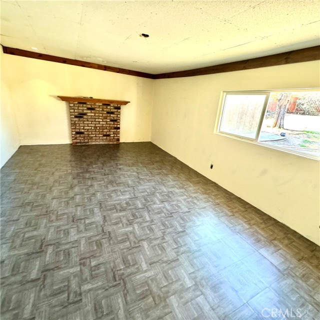 Detail Gallery Image 4 of 35 For 5642 Babb Ave, Riverside,  CA 92503 - 3 Beds | 2 Baths