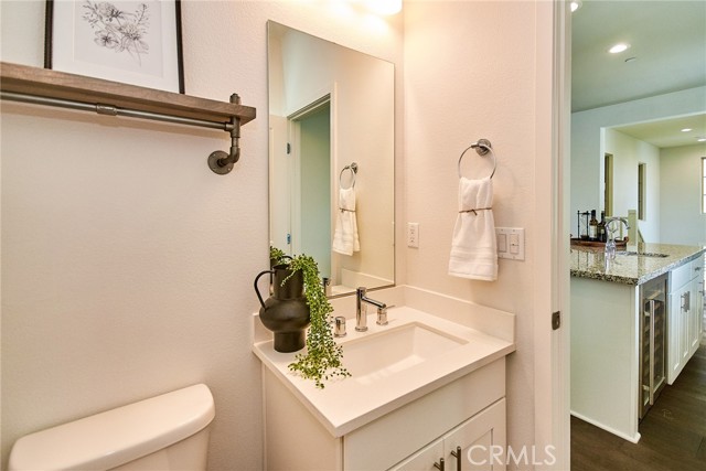 320 Magnet, Irvine CA: https://media.crmls.org/medias/ed22cdb1-12f7-46c1-a334-785fa348b957.jpg