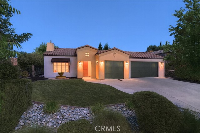 959 Vista Cerro Drive, Paso Robles CA: https://media.crmls.org/medias/ed22e360-7ac7-4655-b2cb-2eb4ecb70327.jpg