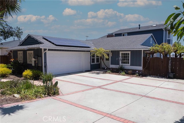 1950 Newport Avenue, Grover Beach CA: https://media.crmls.org/medias/ed2375fe-991c-43f7-bff3-82bb55615567.jpg