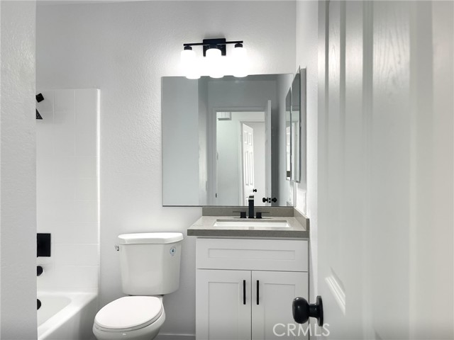 10779 Begonia Street, Adelanto CA: https://media.crmls.org/medias/ed23b1ae-b67e-4f8f-b40c-c9c70beeaba8.jpg