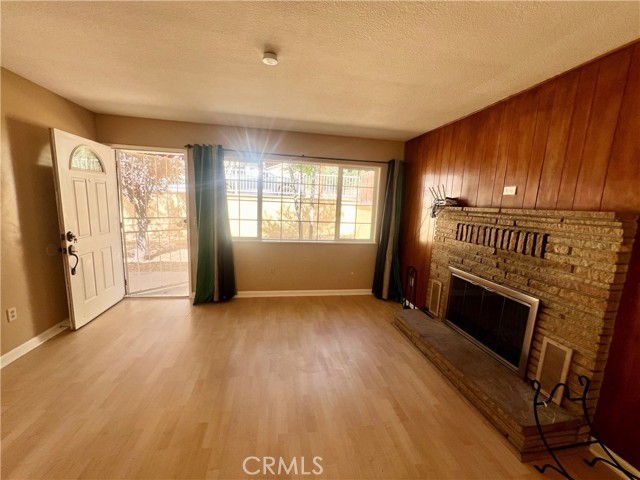 728 Catalina, Frazier Park CA: https://media.crmls.org/medias/ed23bb46-6056-4efb-a014-71a6a6265456.jpg
