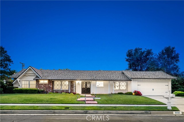 6023 Manton Avenue photo 3