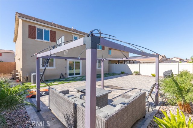 Detail Gallery Image 29 of 44 For 29244 Date Palm, Lake Elsinore,  CA 92530 - 4 Beds | 3 Baths