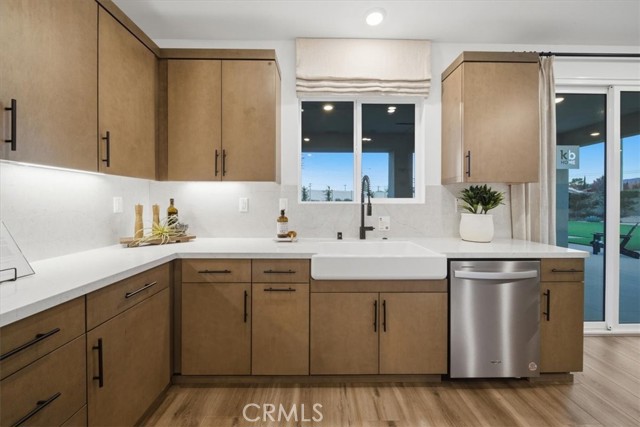 Detail Gallery Image 11 of 38 For 42971 Summer Ln, Lancaster,  CA 93536 - 4 Beds | 2 Baths