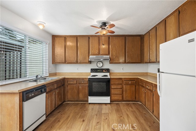 Detail Gallery Image 9 of 42 For 22951 Caminito Viento, Laguna Hills,  CA 92653 - 2 Beds | 1 Baths