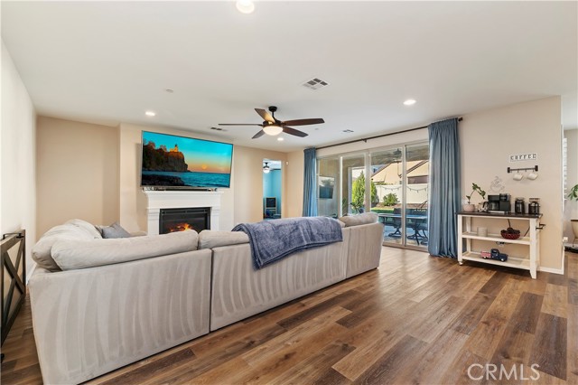 Detail Gallery Image 13 of 51 For 34548 Turquoise Ln, Murrieta,  CA 92563 - 4 Beds | 2/1 Baths