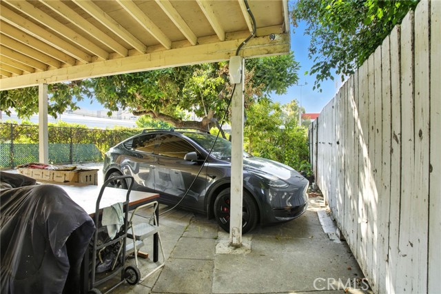 Detail Gallery Image 20 of 39 For 2662 Rich St, Los Angeles,  CA 90039 - 3 Beds | 2 Baths