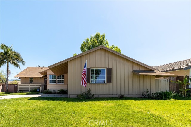 Image 3 for 1034 W 10th St, Corona, CA 92882